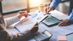 WMax威马证券交易平台：跟单交易、卓越策略与市场分析的完美结合