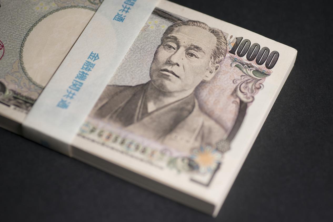 日本正在经历“股债汇三杀”危机？外汇市场该如何应对日本当前状况？