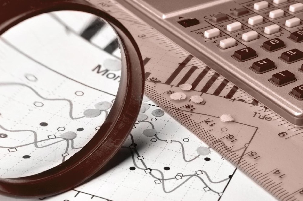 基于周期定位与政策传导的宏观研判框架