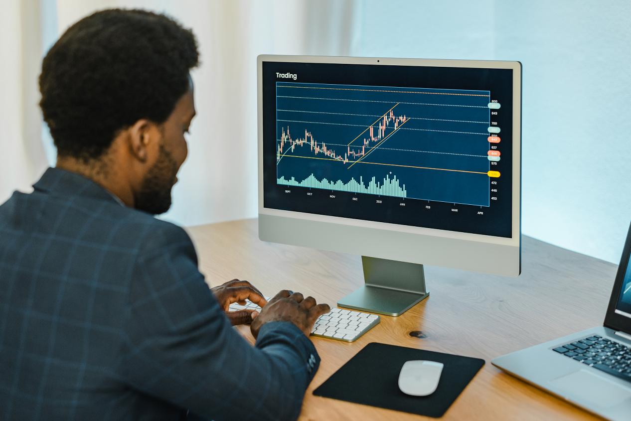 别再只看收益率！WMAX教你如何科学筛选交易员，避开“过山车”