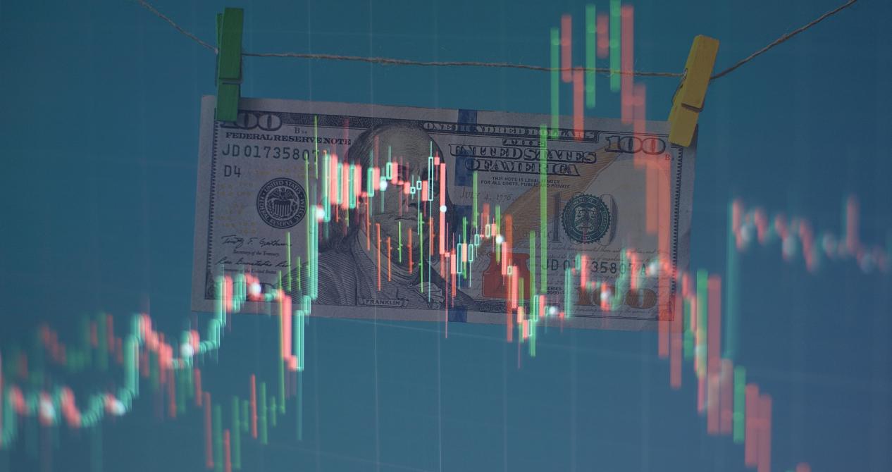 打破资金壁垒与方向枷锁:深度解析低门槛与双向交易的战略价值